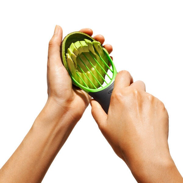 3-in-1-avocado-slicer-s4 lc8pphrtnha4jjr3mo69.jpg