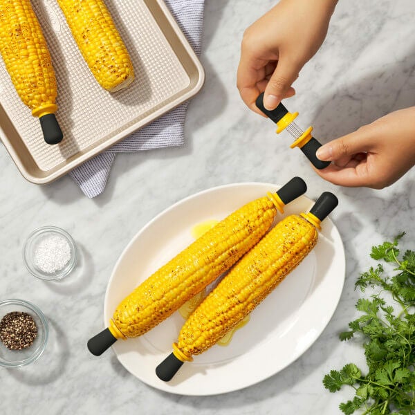 corn-holders-t5 nmagocbjtowlrvjwq7wk.jpg