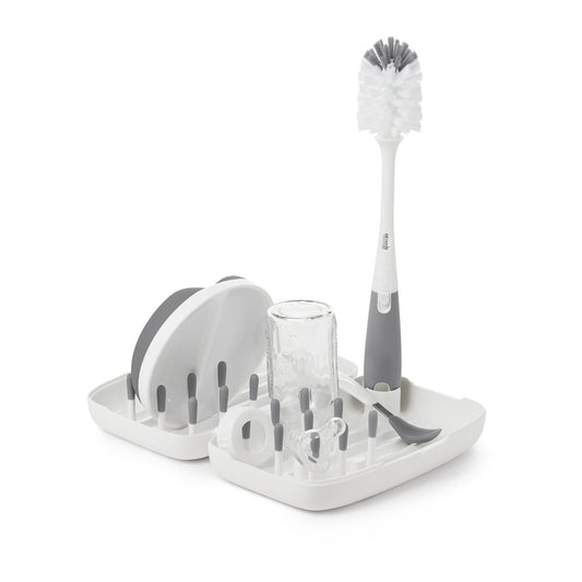 on-the-go-drying-rack-with-bottle-brush-r7 62146300_dryingrack_2.jpg