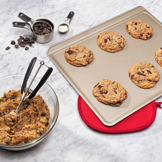 medium-cookie-scoop-c8 gg_11160600_1055893_11180500_11220800_9_1_.jpg