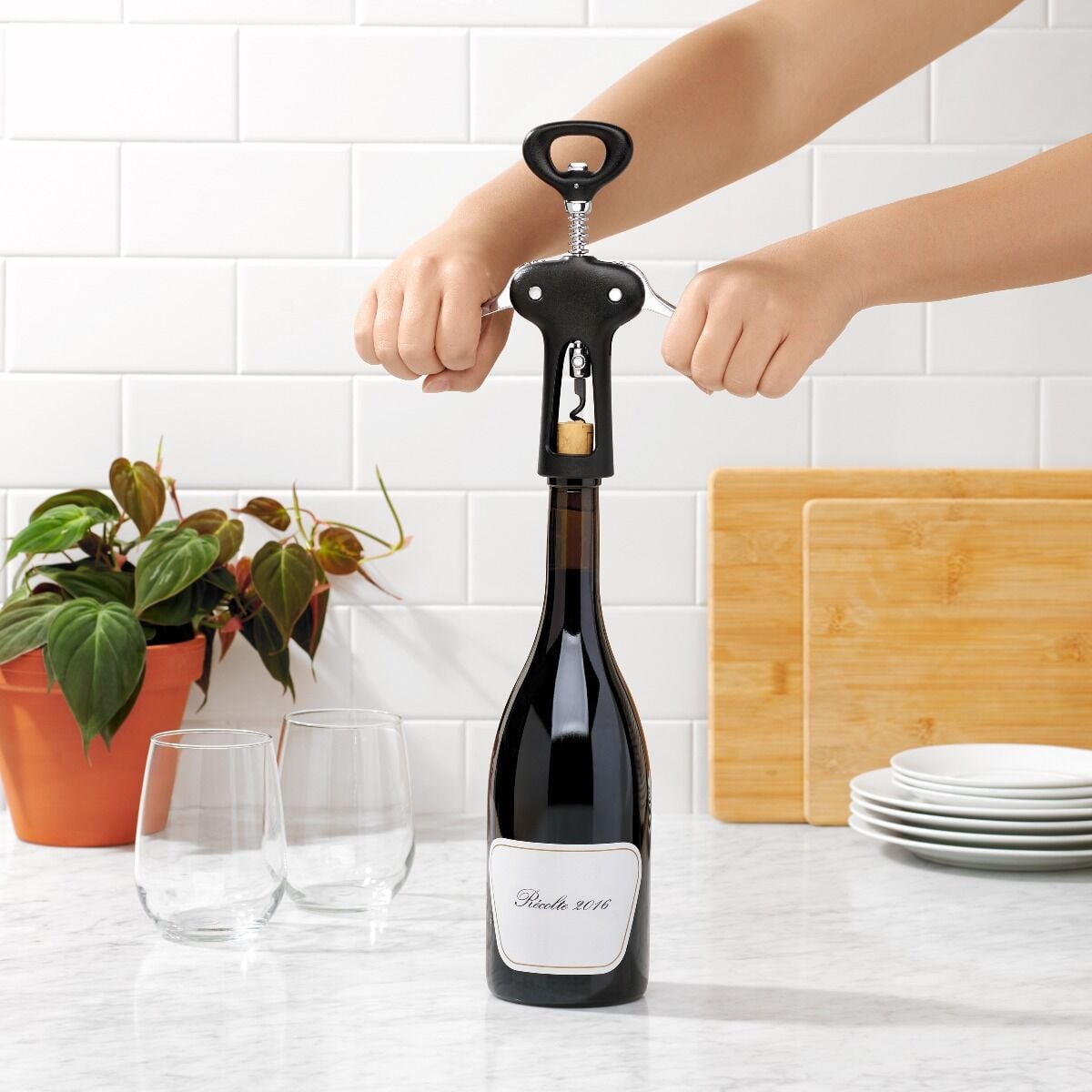 oxo-good-grips-winged-corkscrew-with-bottle-opener-f6 gg_11245400_4a.jpg