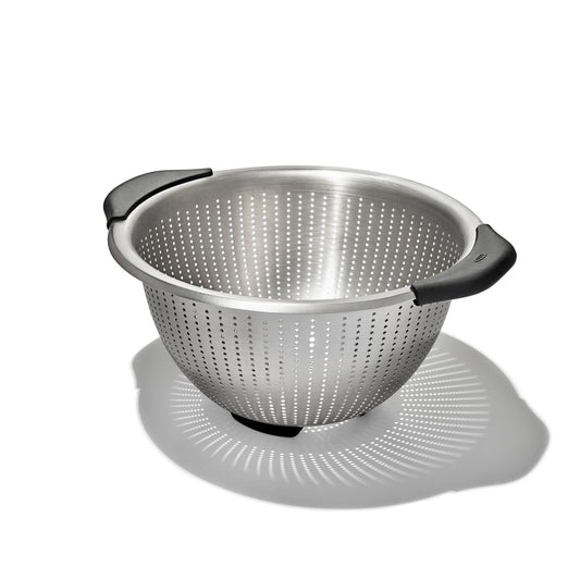 5-qt-stainless-steel-colander-n2 gg_11330900_stainlesssteelcolander5qt_02_rgb.jpg
