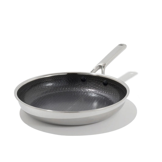 trident-hybrid-non-stick-stainless-steel-10-in-fry-pan-y8 oxo_cc010462-001_trident-10in-fry-pan_02.jpg