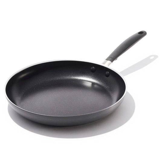 non-stick-pro-every-day-12-inch-frypan-r6 oxo_cc010470-001_nonstick-everyday-12in-fry-pan_pdp_01.jpg
