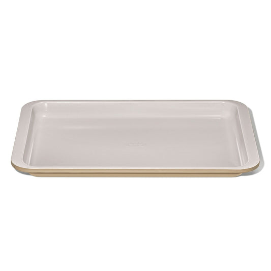 non-stick-pro-ceramic-coated-metal-bakeware-jelly-roll-pan-m0 oxo_gg_11415700_jelly-roll-pan-biscuit_apdp_00_main.jpg